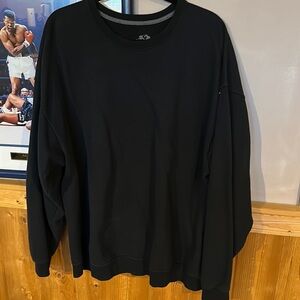 Fruit of the loom over sized black crew neck